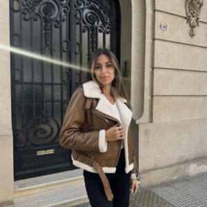 Gamulán Eva camel