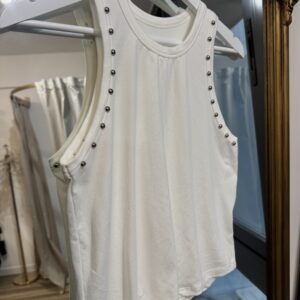 Musculosa Studs